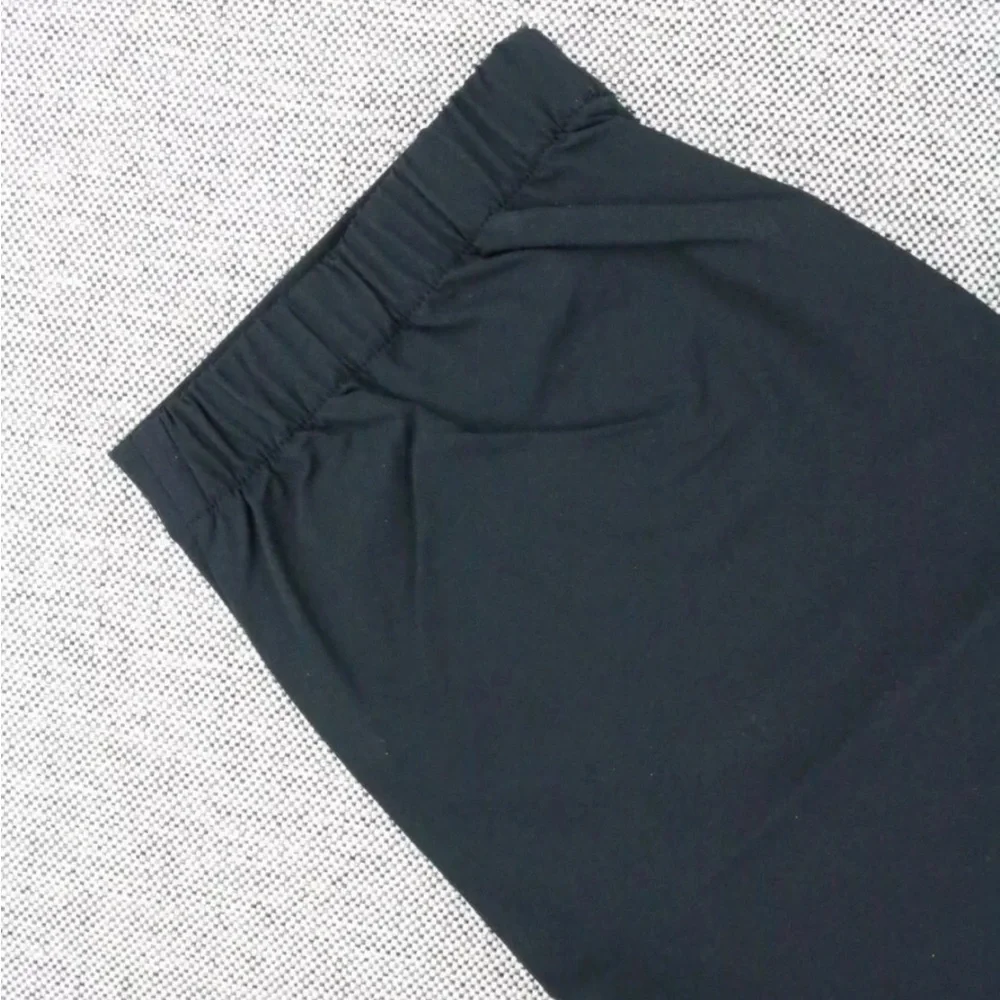 NWT Banana Republic Men's Motion Tech Hybrid Pant Water Repellent Size 38 Black - Picture 10 of 13